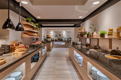 Medora Auri Family Beach Resort