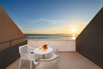 Medora Auri Family Beach Resort