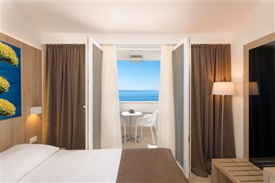 Medora Auri Family Beach Resort