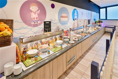 Medora Auri Family Beach Resort