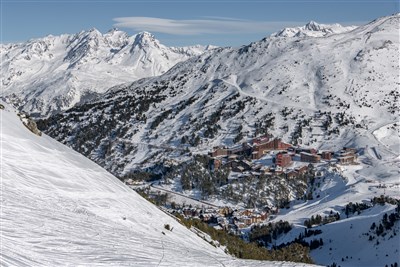 Les Arcs/Vallandry – Paradiski – no name rezidence - pohled na Arc 2000 ze sjezdovky