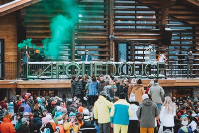 Avoriaz/Les Portes du Soleil – Le Téléphérique - Folie Douce v Avoriaz