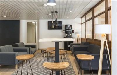 Les Sybelles – L'Orée des Pistes - recepce/lobby v rezidenci L´Orée des PIstes