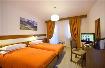Civetta – Hotel Alpenrose Dolomiti - Hotel Alpenrose Dolomiti – interiér pokoje