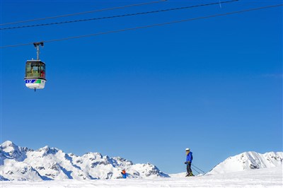 Alpe d'Huez – Les Couleurs Soleil - lyžování v Oz en Oisans