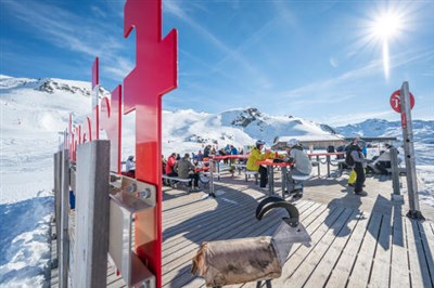 Les Menuires/Les 3 Vallées – Médian, Necou nebo jiné