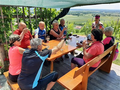 Julské Alpy a SlovinskJulské Alpy a Jadrano