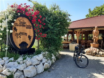 Julské Alpy a SlovinskJulské Alpy a Jadrano