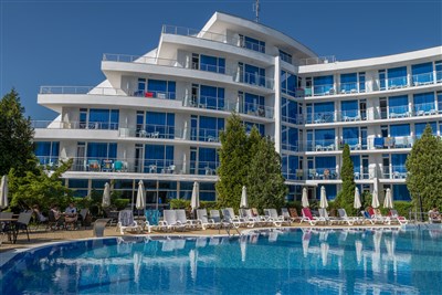 All Inclusive Hotel Queen Nelly