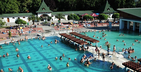 Termály Harkány, gastronomie a historie Maďarska